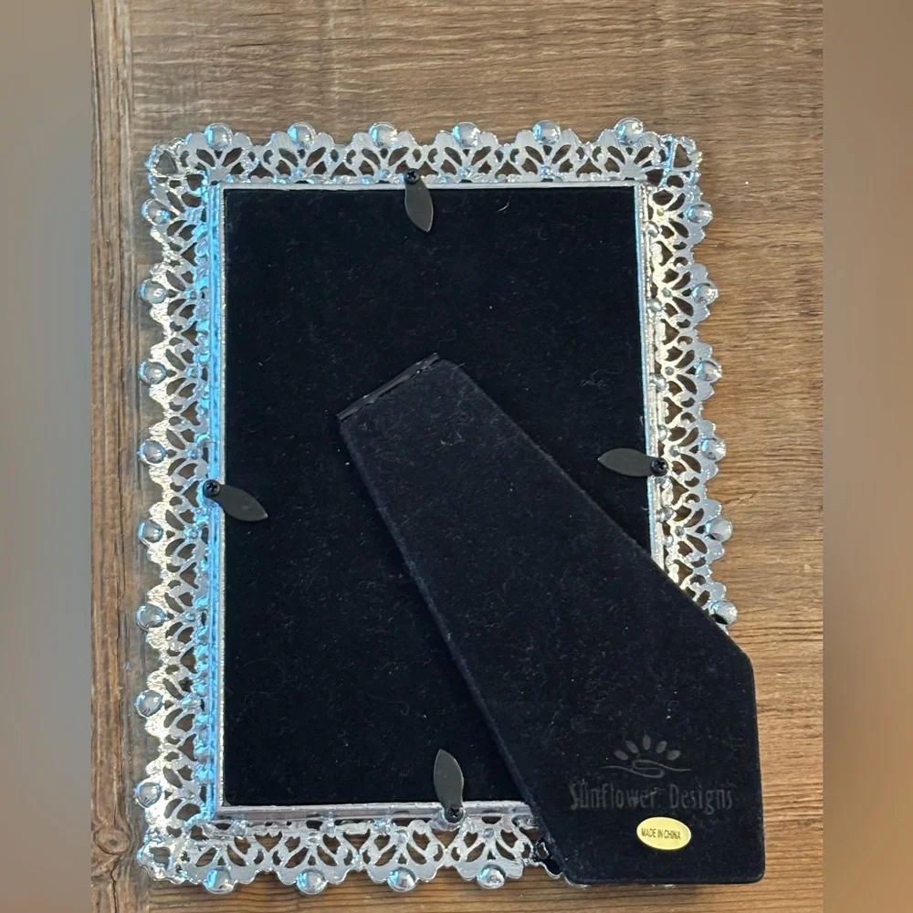 Vintage Filagree Pearl Photo Frame. Reticulated 5.5”x7.5” | Timeless | Classic